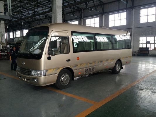 চীন 7.5M Length Golden Star Minibus Sightseeing Tour Bus 2982cc Displacement সরবরাহকারী